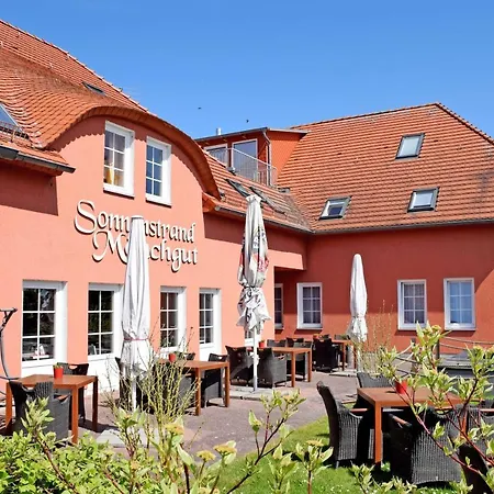 Kleine Auf Moenchgut Lobbe