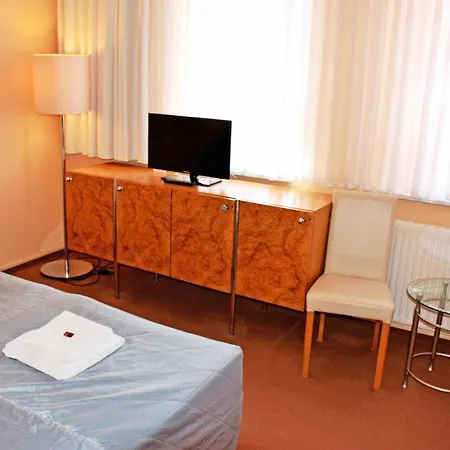 Hotel Kleine Auf Moenchgut *
